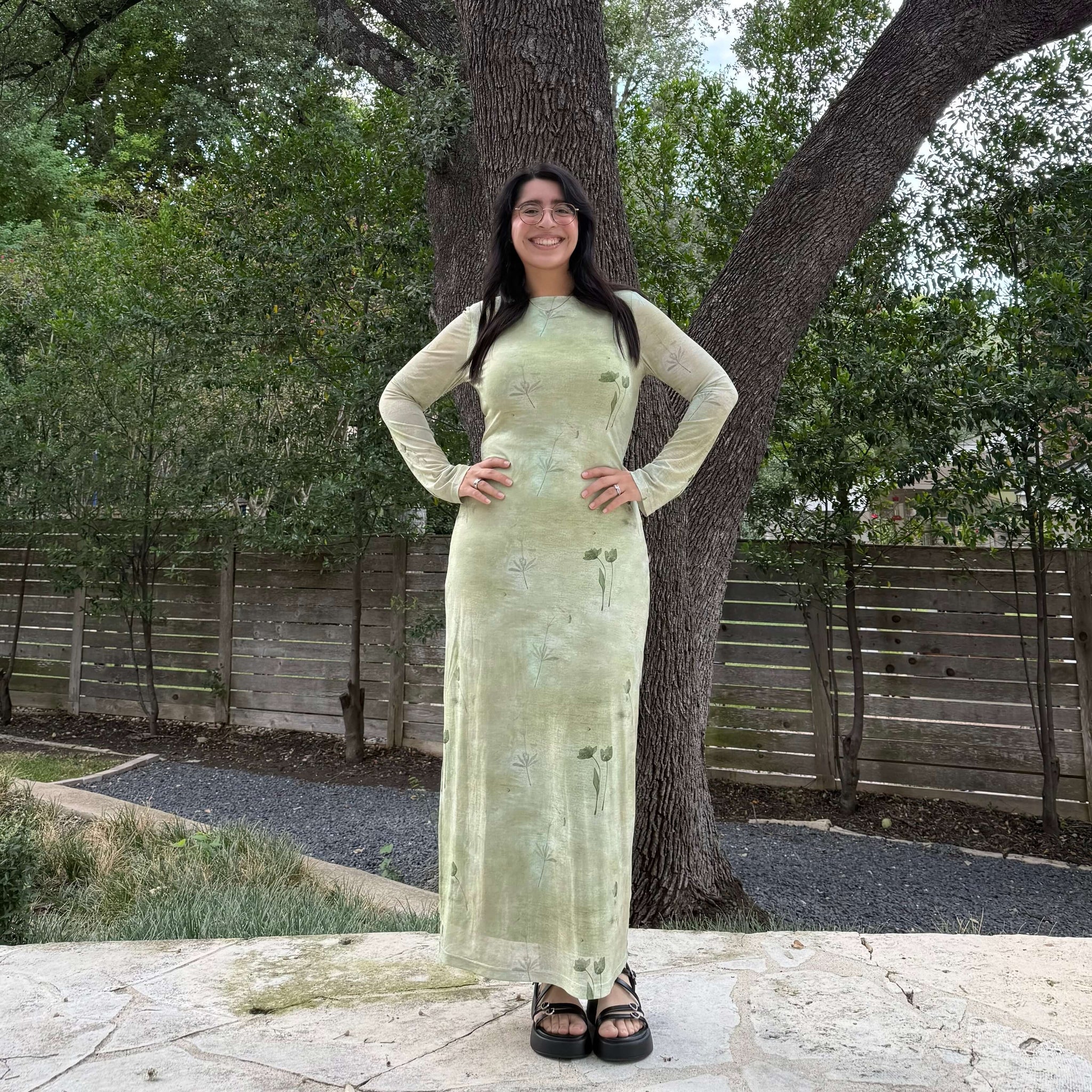 Long-Sleeve Flora Dress - Green *Clearance Sale* Long-Sleeve Flora Dress - Green *Clearance Sale*