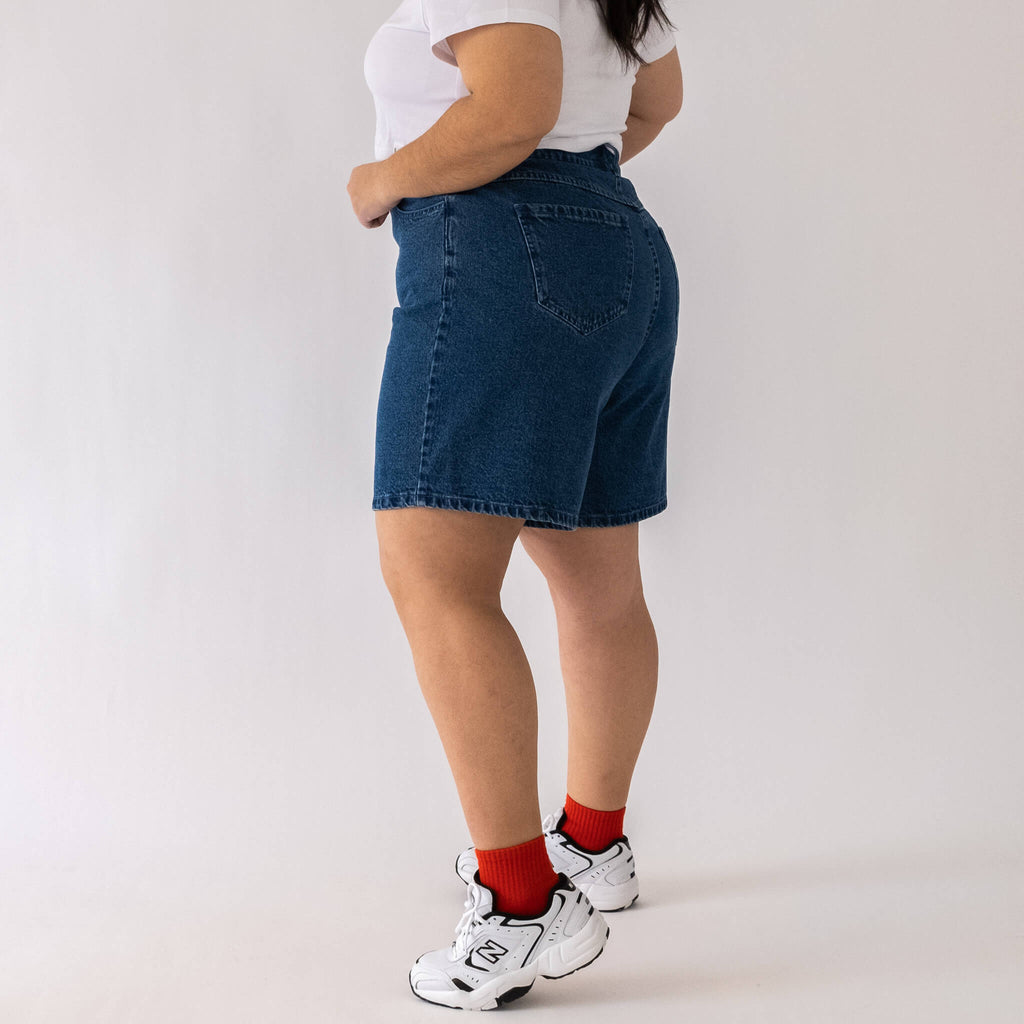 love at first sight denim shorts - medium wash